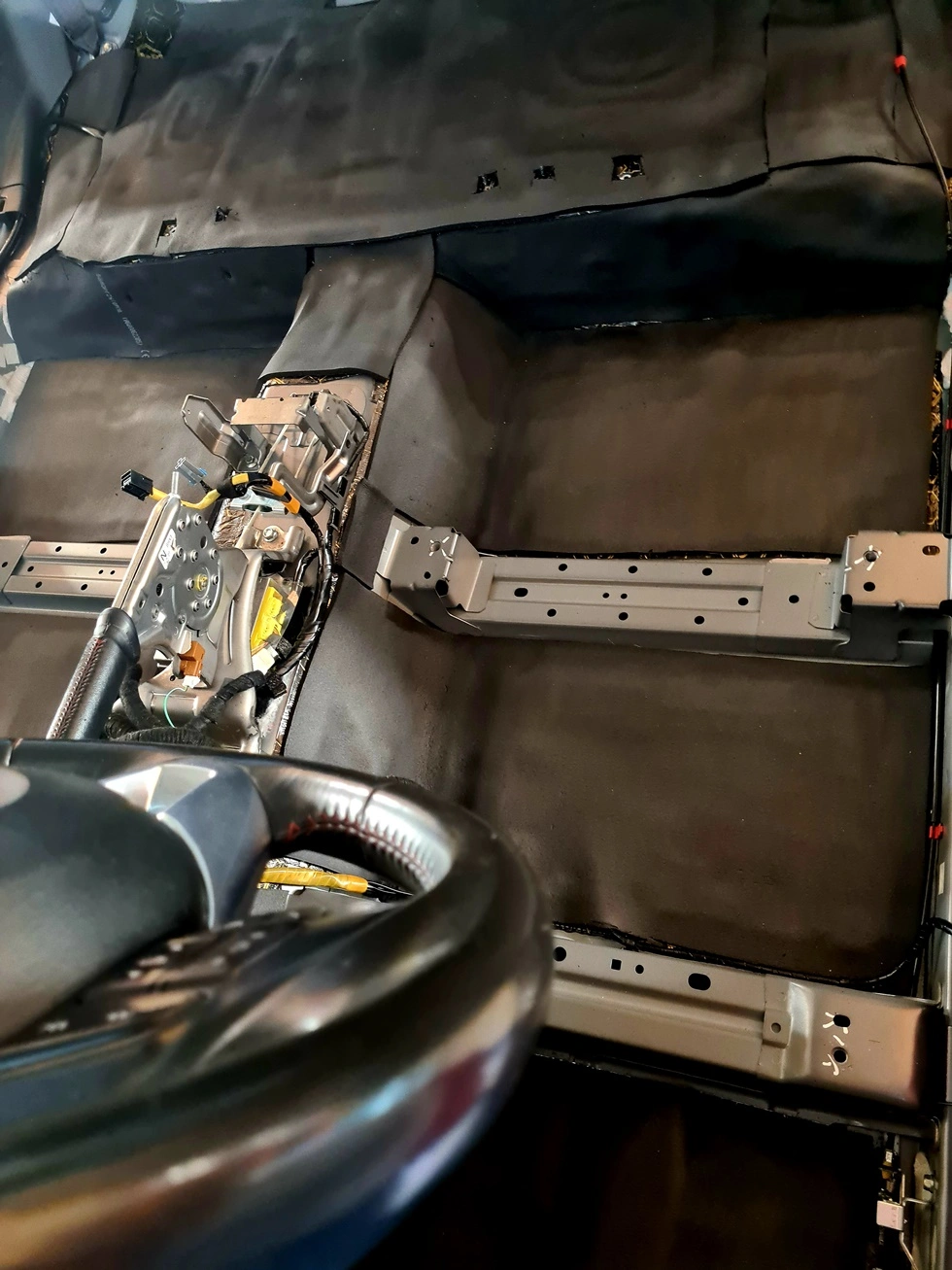 Mazda Cx5 wyciszenie podłogi Zabrze Mazda Cx5 wyciszenie podłogi Zabrze