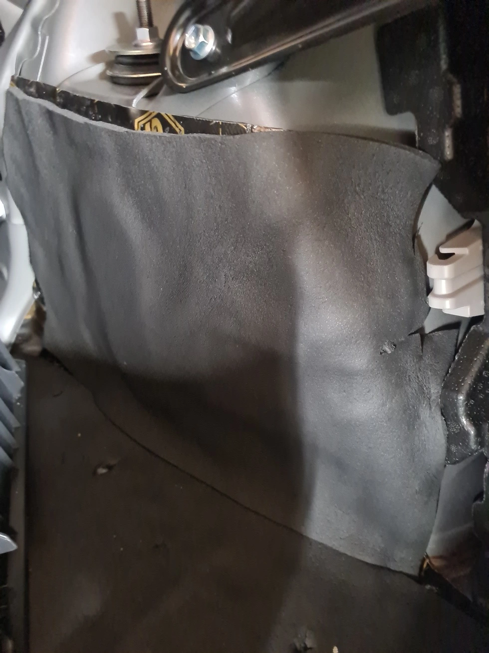 Bagażnik wygłuszenie toyota Zabrze