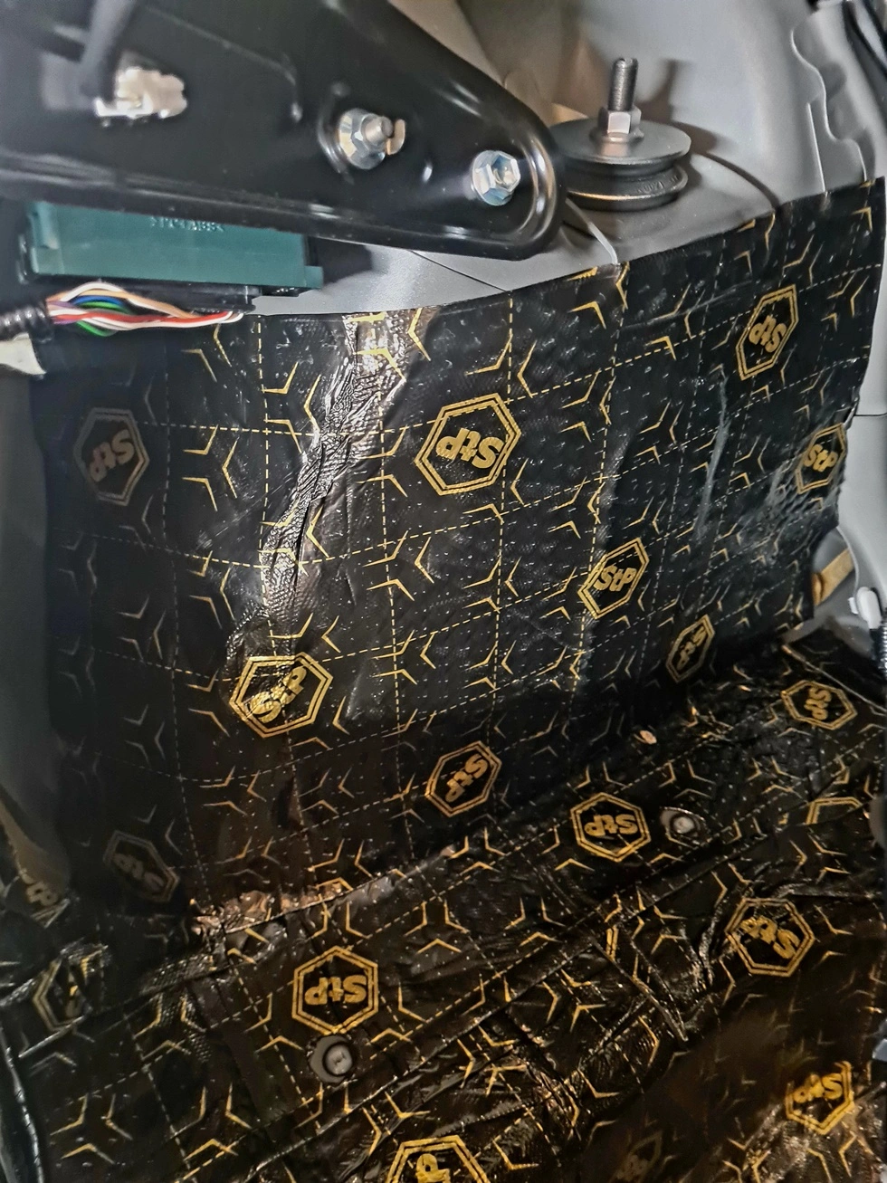 Wyciszenie Toyota Yaris śląskie