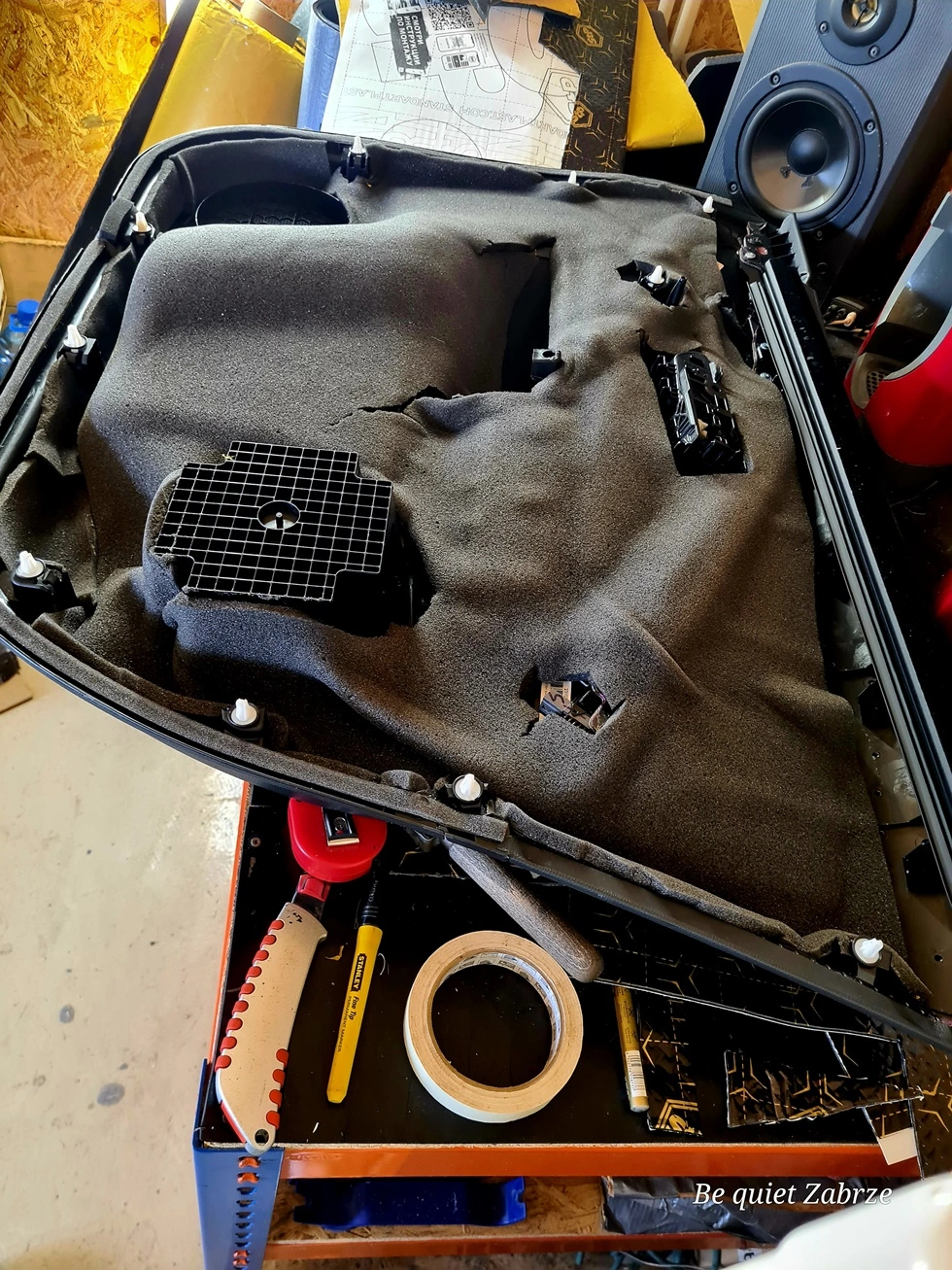 Zobacz jak wygłuszamy Toyota C-HR II Śląskie wyciszanie aut śląskie