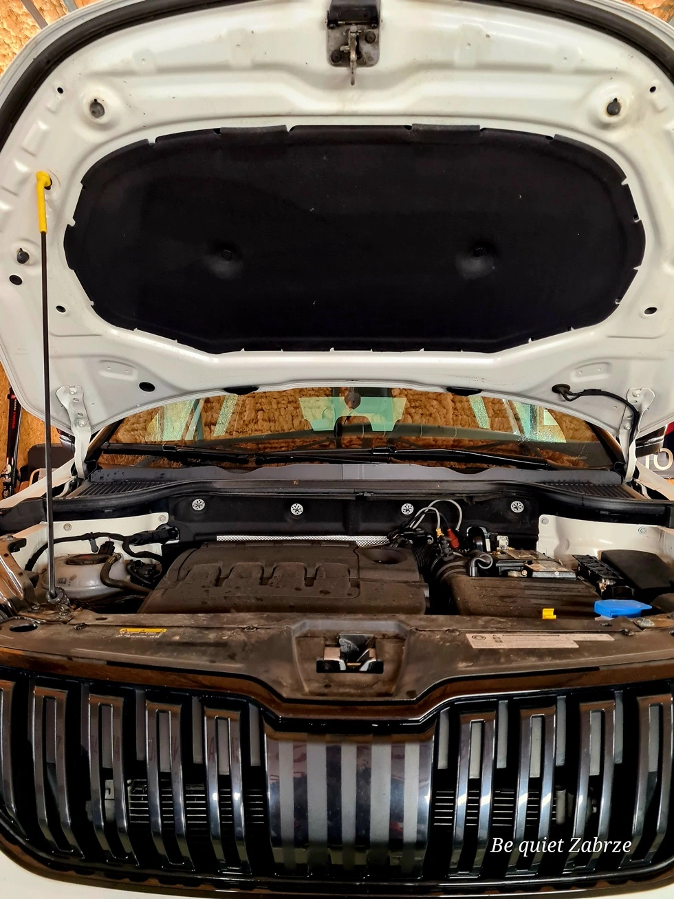 Wyciszenie maski Skoda Karoq Zabrze Wyciszenie maski Skoda Karoq Zabrze