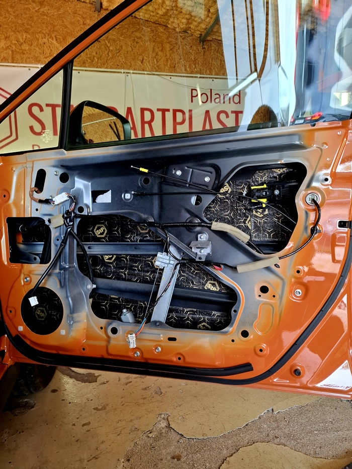 Wygłuszanie drzwi Subaru XV Wygłuszanie drzwi Subaru XV