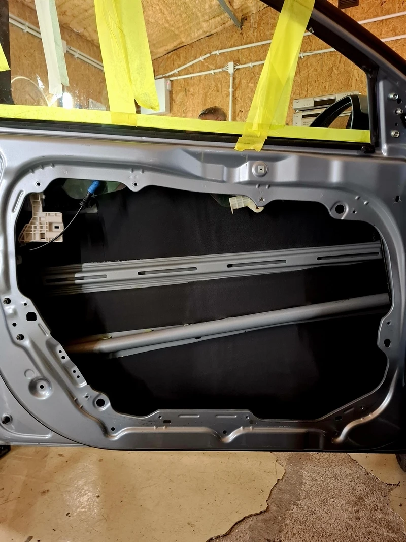 Kia XCeed wygłuszenie drzwi