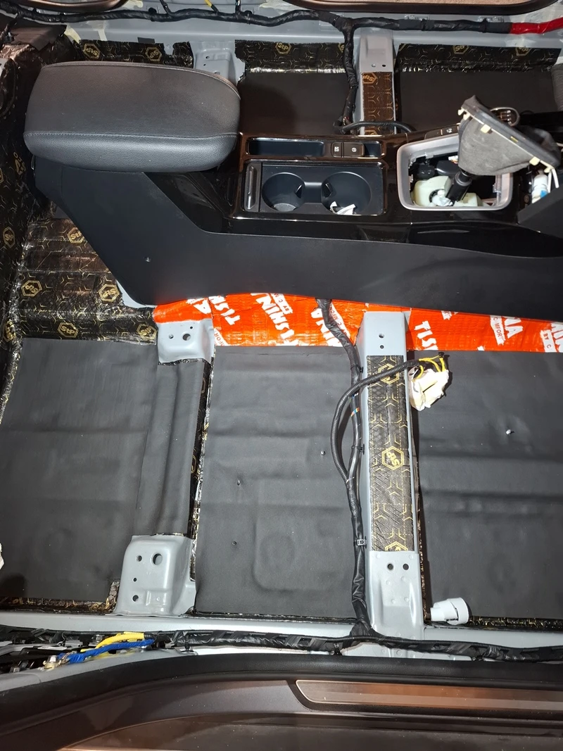 Wygłuszenie podłogi Kia XCeed Zabrze