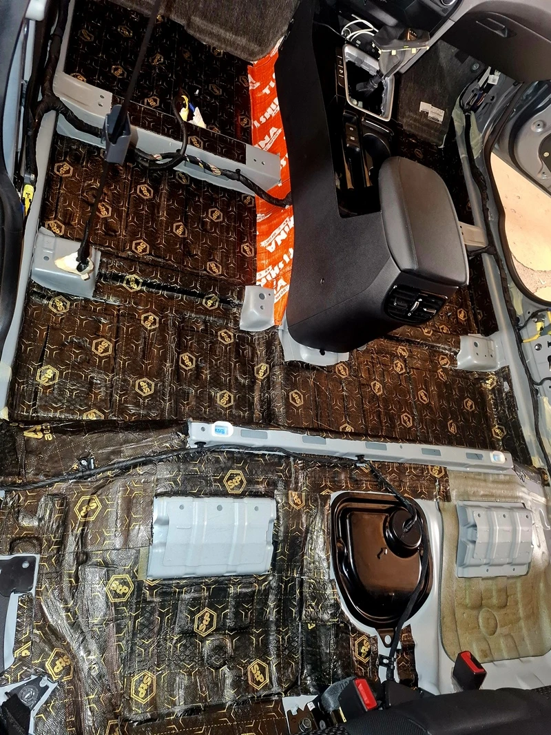 Kia XCeed wygłuszenie podłogi śląskie